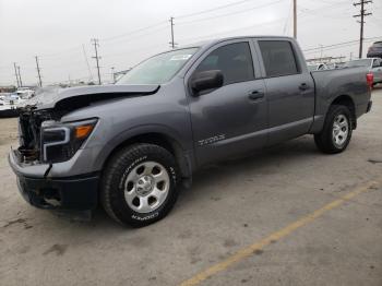  Salvage Nissan Titan