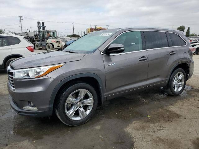  Salvage Toyota Highlander