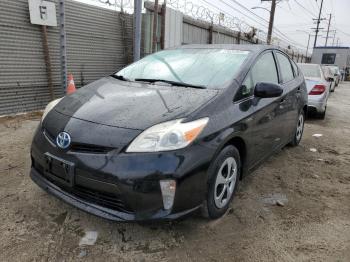  Salvage Toyota Prius