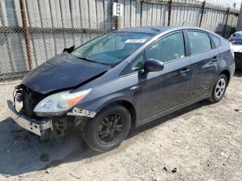  Salvage Toyota Prius