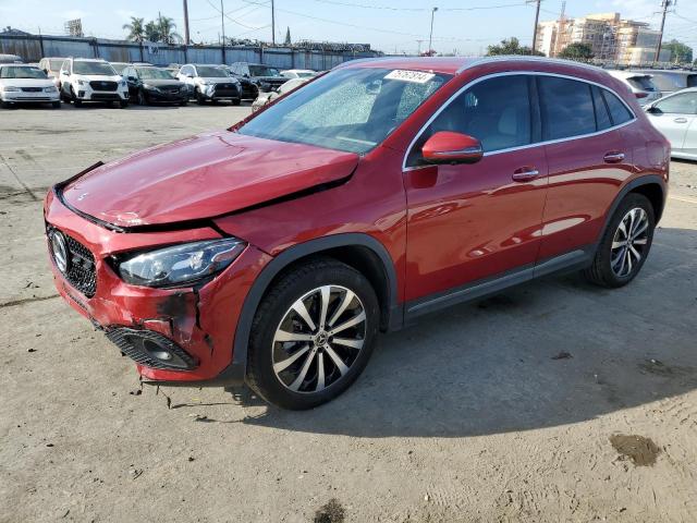  Salvage Mercedes-Benz GLA