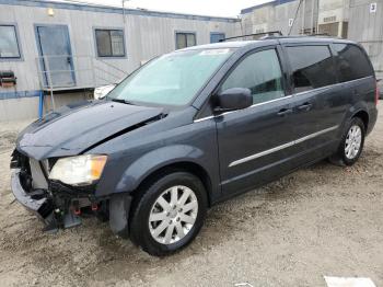  Salvage Chrysler Minivan