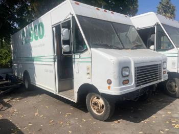  Salvage Ford Econoline