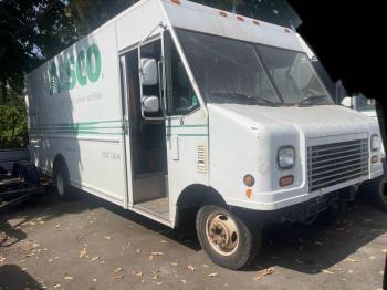  Salvage Ford Econoline