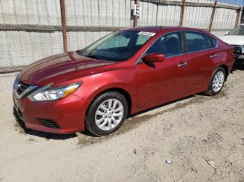  Salvage Nissan Altima