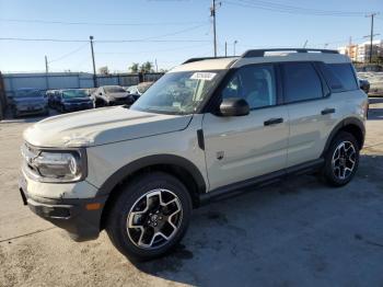  Salvage Ford Bronco