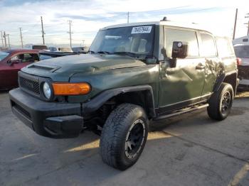  Salvage Toyota FJ Cruiser