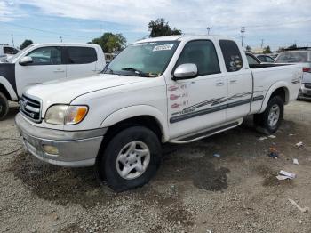  Salvage Toyota Tundra