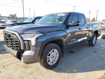  Salvage Toyota Tundra