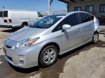  Salvage Toyota Prius