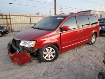  Salvage Chrysler Minivan