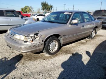  Salvage Ford Crown Vic