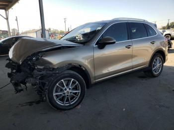  Salvage Porsche Cayenne