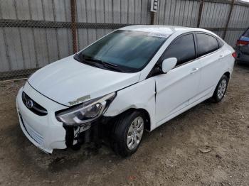  Salvage Hyundai ACCENT