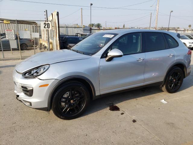  Salvage Porsche Cayenne