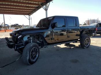  Salvage Jeep Gladiator