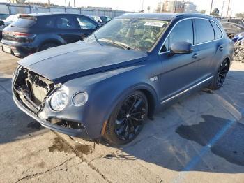  Salvage Bentley Bentayga