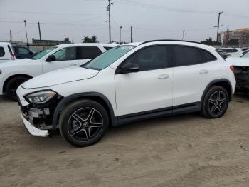  Salvage Mercedes-Benz GLA