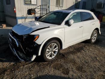  Salvage Audi Q3