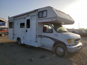  Salvage Winnebago Motorhome