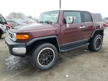  Salvage Toyota FJ Cruiser