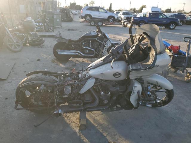  Salvage Harley-Davidson Fltrk