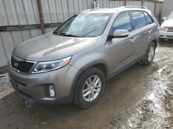  Salvage Kia Sorento