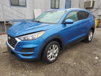  Salvage Hyundai TUCSON