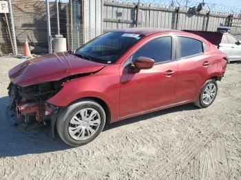  Salvage Toyota Yaris