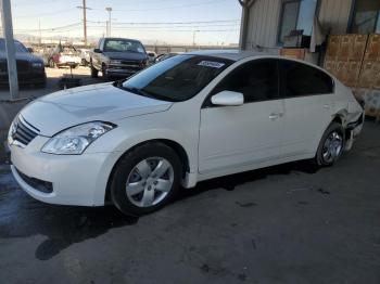  Salvage Nissan Altima