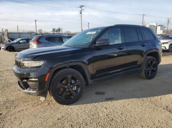  Salvage Jeep Grand Cherokee