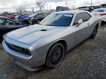  Salvage Dodge Challenger