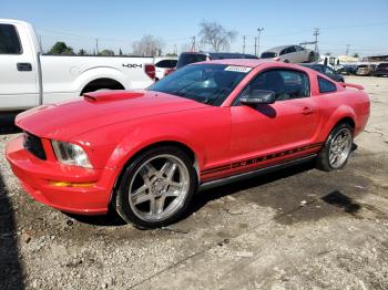  Salvage Ford Mustang