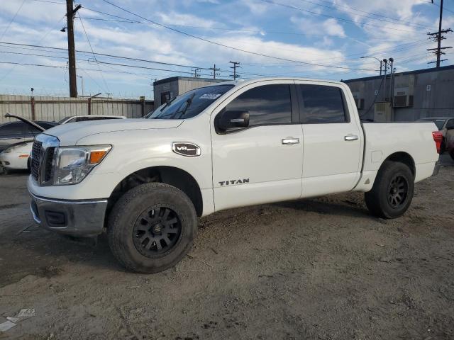  Salvage Nissan Titan