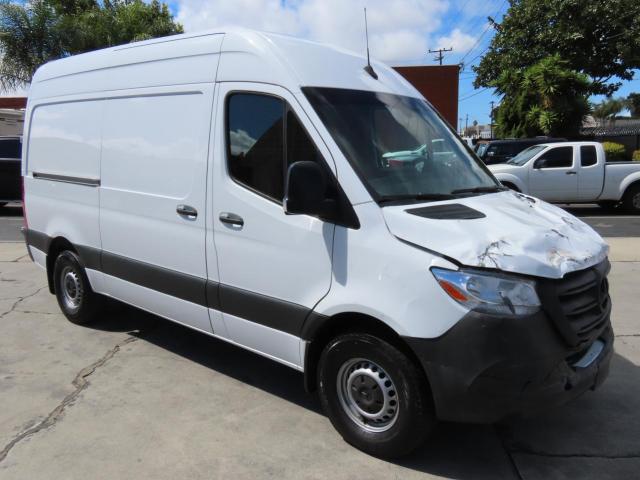  Salvage Mercedes-Benz Sprinter