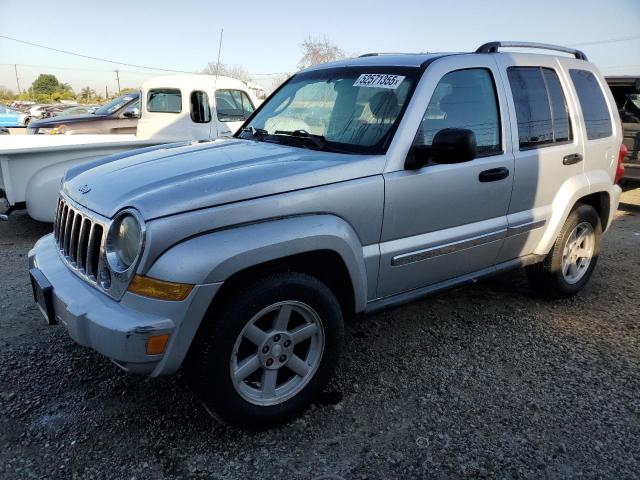  Salvage Jeep Liberty