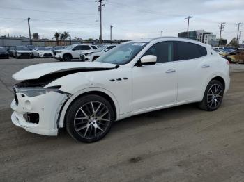  Salvage Maserati Levante S