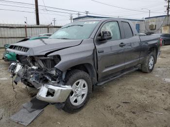  Salvage Toyota Tundra