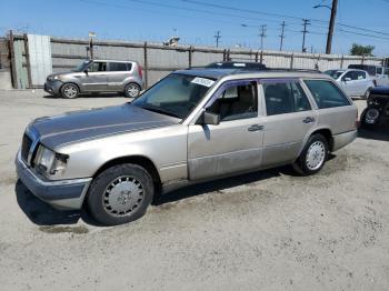  Salvage Mercedes-Benz 300-Class