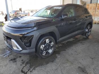 Salvage Hyundai KONA