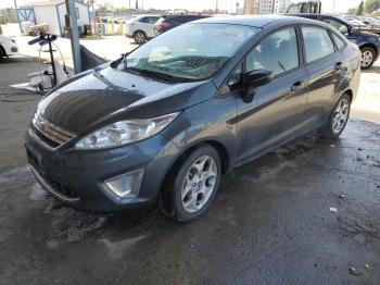  Salvage Ford Fiesta