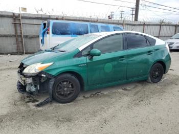  Salvage Toyota Prius