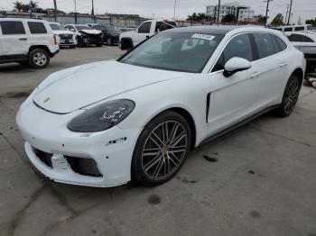  Salvage Porsche Panamera