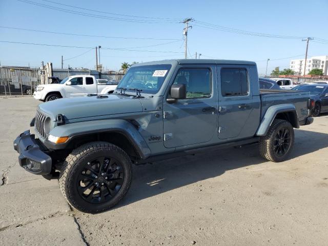 Salvage Jeep Gladiator