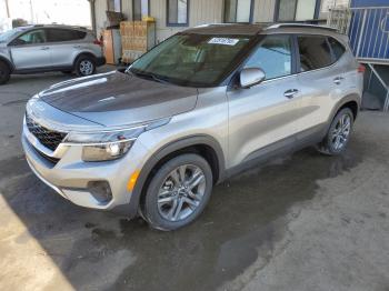  Salvage Kia Seltos
