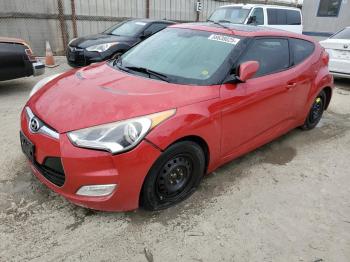  Salvage Hyundai VELOSTER