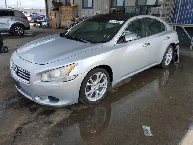  Salvage Nissan Maxima