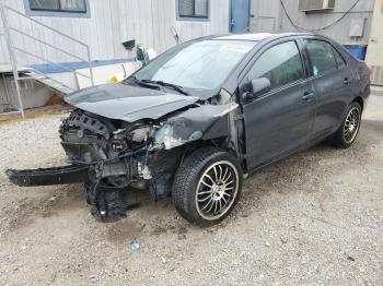  Salvage Toyota Yaris
