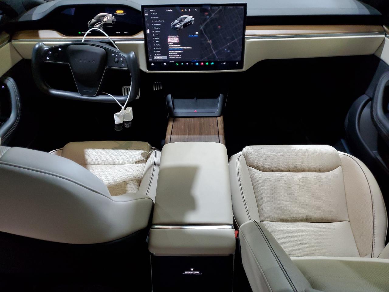 Tesla Model S Image 9