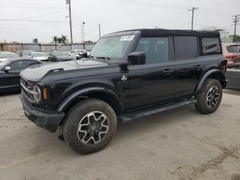  Salvage Ford Bronco